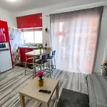 Maravilloso Piso Con Piscina En Playa Jardín *
