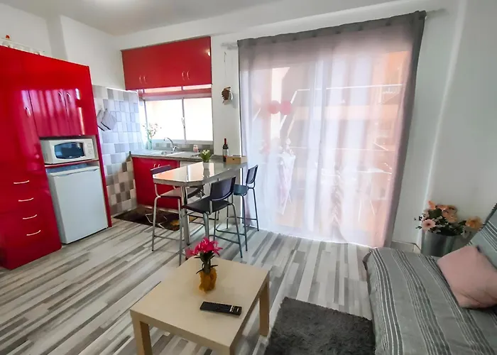 Elegancia Y Confort En Playa Jardin *