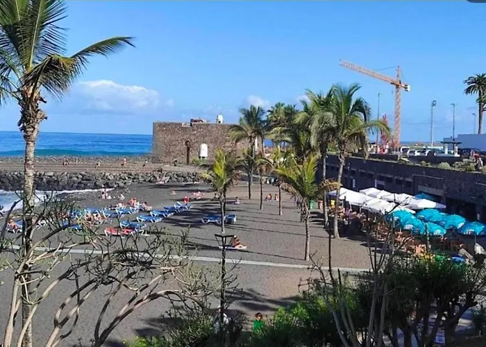 Elegancia Y Confort En Playa Jardin